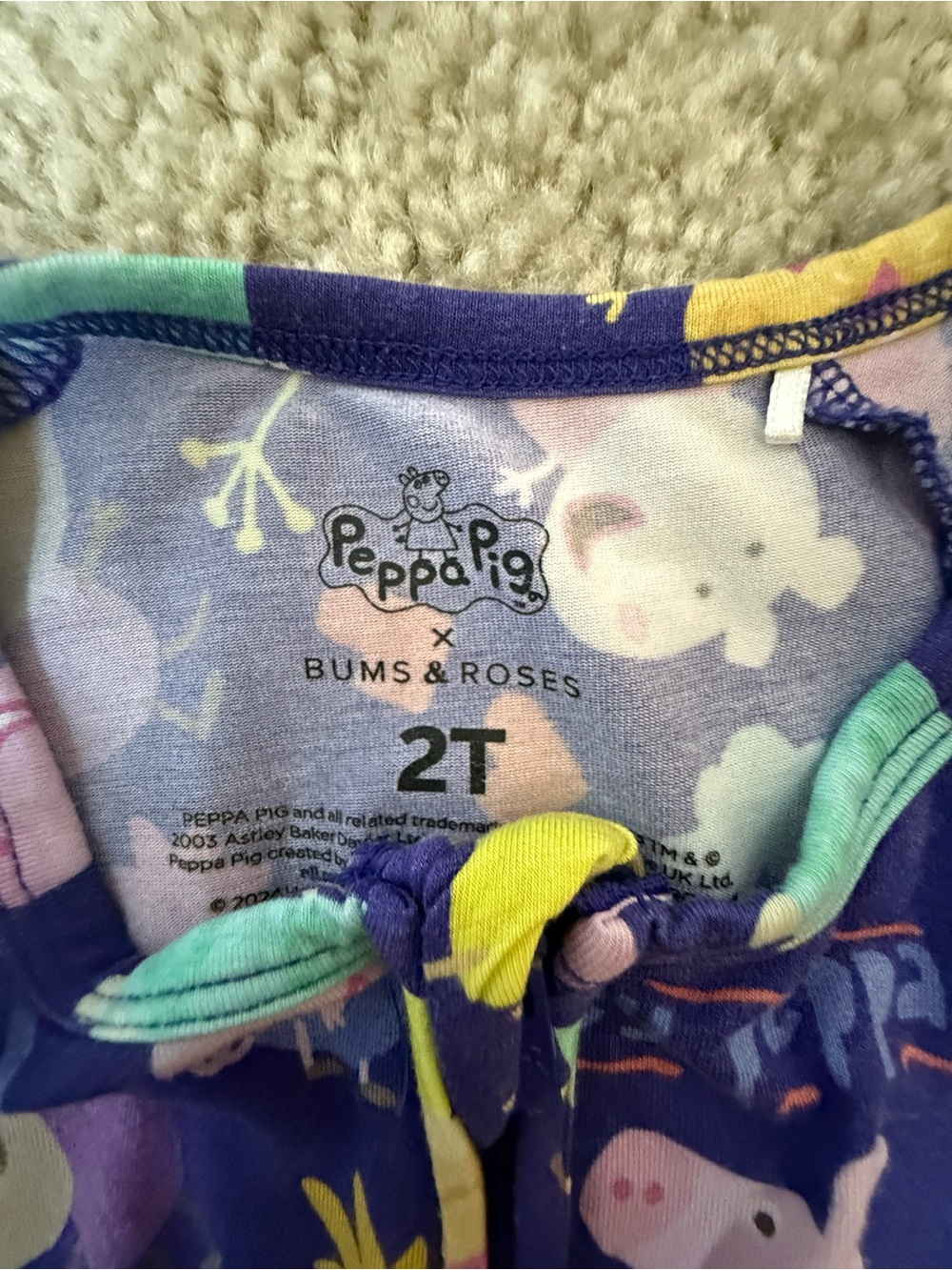 2T One-Piece Pajamas: Peppa the Pig - Picture 3 of 4